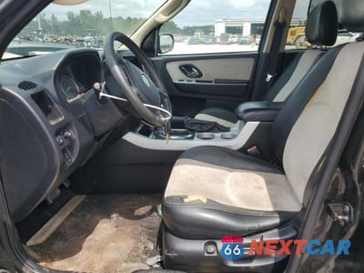 Zdjęcie 7 z 12 samochodu: 2005 MERCURY MARINER VIN:4M2YU57115DJ26932 - miniatura