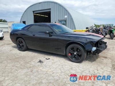 Czwarte zdjęcie samochodu z boku: 2020 DODGE CHALLENGER SXT VIN:2C3CDZAG9LH105304 - miniatura