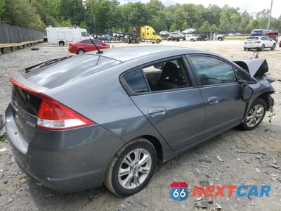 Trzecie zdjęcie samochodu z tyłu: 2011 HONDA INSIGHT EX VIN:JHMZE2H70BS012810 - miniatura
