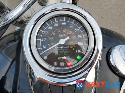 Zdjęcie 7 z 10 samochodu: 2003 SUZUKI VL800 VIN:JS1VS54A632106519 - miniatura