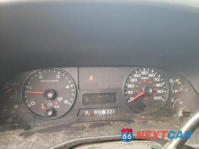 Zdjęcie 9 z 13 samochodu: 2005 FORD F450 SUPER DUTY VIN:1FDXF47P45EA26372 - miniatura