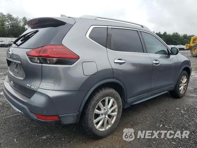 Trzecie zdjęcie samochodu z tyłu: 2018 NISSAN ROGUE VIN:5N1AT2MV9JC705159 - miniatura