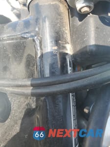 Zdjęcie 9 z 10 samochodu: 2006 HONDA CMX250 C VIN:JH2MC13076K208164 - miniatura