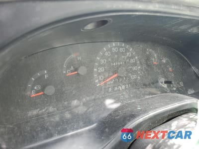 Zdjęcie 8 z 10 samochodu: 2001 FORD ECONOLINE E350 SUPER DUTY WAGON VIN:1FBSS31L31HA29965 - miniatura