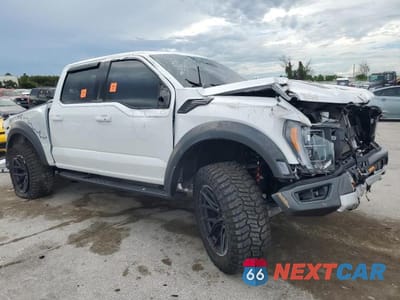 Czwarte zdjęcie samochodu z boku: 2023 FORD F150 RAPTOR VIN:1FTFW1RG9PFC76957 - miniatura