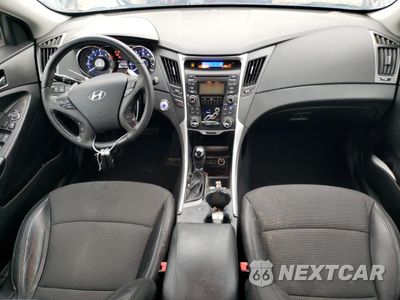 Zdjęcie 8 z 12 samochodu: 2012 HYUNDAI SONATA SE VIN:5NPEC4AB9CH353591 - miniatura