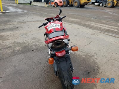 Czwarte zdjęcie samochodu z boku: 2008 HONDA CBR600 RR VIN:JH2PC400X8M101135 - miniatura