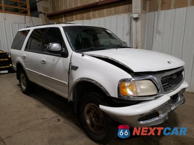 Czwarte zdjęcie samochodu z boku: 1998 FORD EXPEDITION VIN:1FMPU18LXWLB96300 - miniatura