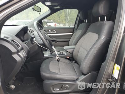 Zdjęcie 7 z 13 samochodu: 2017 FORD EXPLORER XLT VIN:1FM5K8D82HGD84862 - miniatura