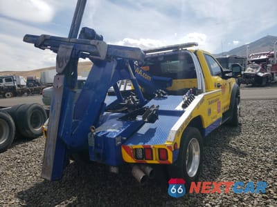 Czwarte zdjęcie samochodu z boku: 2017 FORD F450 SUPER DUTY VIN:1FDUF4GT5HEC48228 - miniatura