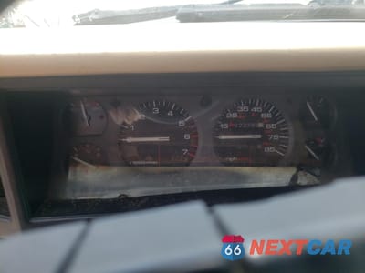 Zdjęcie 9 z 14 samochodu: 1996 JEEP CHEROKEE SPORT VIN:1J4FJ68S7TL302253 - miniatura