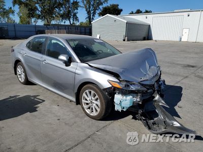 Czwarte zdjęcie samochodu z boku: 2024 TOYOTA CAMRY LE VIN:4T1R11AK7RU884689 - miniatura