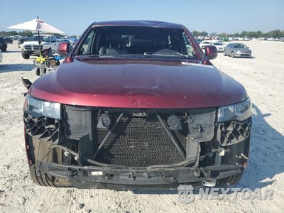 Piąte zdjęcie samochodu w środku: 2017 JEEP GRAND CHEROKEE LAREDO VIN:1C4RJFAG2HC864190 - miniatura