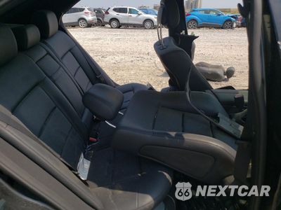 Zdjęcie 10 z 12 samochodu: 2010 MERCEDES-BENZ E 350 VIN:WDDHF5GB8AA141146 - miniatura