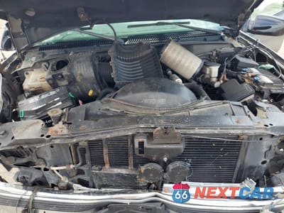 Zdjęcie 13 z 14 samochodu: 1999 GMC YUKON VIN:1GKEK13R9XJ757780 - miniatura