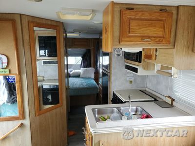 Zdjęcie 6 z 10 samochodu: 1995 FORD ECONOLINE E350 CUTAWAY VAN VIN:1FDKE30G7SHA33425 - miniatura