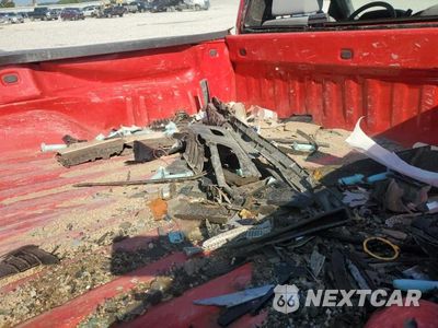 Zdjęcie 10 z 12 samochodu: 2018 CHEVROLET SILVERADO K2500 HEAVY DUTY VIN:1GC0KUEG3JZ242186 - miniatura