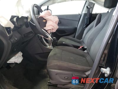 Zdjęcie 7 z 12 samochodu: 2018 CHEVROLET TRAX LS VIN:3GNCJKSB4JL261437 - miniatura