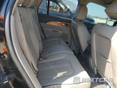 Zdjęcie 11 z 13 samochodu: 2013 LINCOLN MKX VIN:2LMDJ6JK0DBL25110 - miniatura