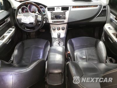 Zdjęcie 8 z 12 samochodu: 2010 CHRYSLER SEBRING LIMITED VIN:1C3CC5FB2AN230965 - miniatura