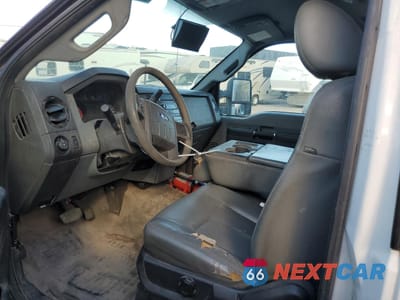 Zdjęcie 7 z 12 samochodu: 2013 FORD F550 SUPER DUTY VIN:1FDUF5HT9DEB76366 - miniatura