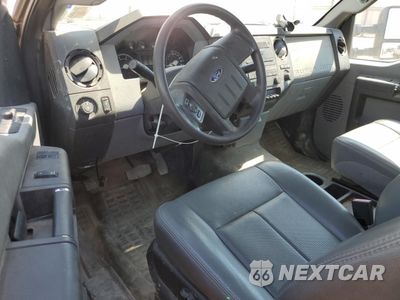 Zdjęcie 8 z 12 samochodu: 2012 FORD F550 SUPER DUTY VIN:1FDUF5HT7CEA29512 - miniatura