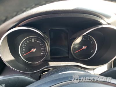 Zdjęcie 9 z 12 samochodu: 2018 MERCEDES-BENZ C 300 4MATIC VIN:55SWF4KB8JU270612 - miniatura