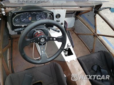 Zdjęcie 8 z 11 samochodu: 1991 MAZDA MX-5 MIATA VIN:JM1NA351XM1209655 - miniatura