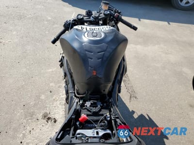 Zdjęcie 6 z 9 samochodu: 2024 KAWASAKI ZX636 K VIN:JKBZXJJ16RA005250 - miniatura