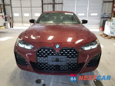 Piąte zdjęcie samochodu w środku: 2024 BMW M440XI GRAN COUPE VIN:WBA13AW07RFR15721 - miniatura