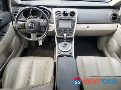Zdjęcie 8 z 12 samochodu: 2008 MAZDA CX-7 VIN:JM3ER293X80195922 - miniatura