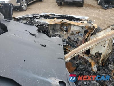 Zdjęcie 8 z 11 samochodu: 2024 TESLA MODEL 3 VIN:5YJ3E1EB1RF738323 - miniatura