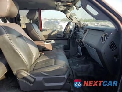 Piąte zdjęcie samochodu w środku: 2013 FORD F450 SUPER DUTY VIN:1FD0X4GT7DEB80312 - miniatura