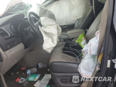 Zdjęcie 7 z 15 samochodu: 2017 KIA SEDONA LX VIN:KNDMB5C18H6281325 - miniatura