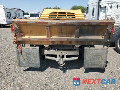 Zdjęcie 6 z 13 samochodu: 2000 GMC SIERRA C3500 VIN:1GDHC33F1YF485751 - miniatura