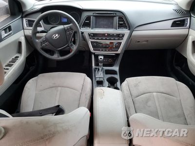 Zdjęcie 8 z 12 samochodu: 2017 HYUNDAI SONATA SE VIN:5NPE24AF8HH541645 - miniatura
