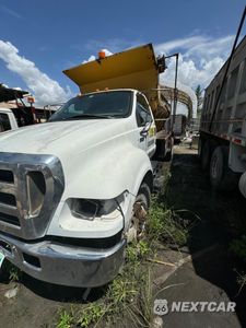 Drugie zdjęcie samochodu z przodu: 2004 FORD F750 SUPER DUTY VIN:3FRXF75814V652064 - miniatura
