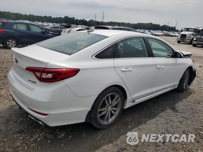 Trzecie zdjęcie samochodu z tyłu: 2017 HYUNDAI SONATA SPORT VIN:5NPE34AB4HH529485 - miniatura