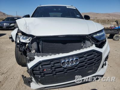 Piąte zdjęcie samochodu w środku: 2021 AUDI SQ5 PRESTIGE VIN:WA1C4AFY0M2017650 - miniatura