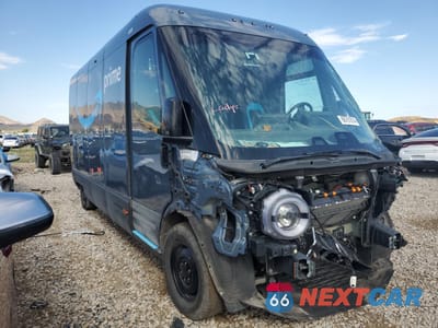 Czwarte zdjęcie samochodu z boku: 2022 RIVIAN EDV 700 VIN:7FCEHDB78NN002213 - miniatura