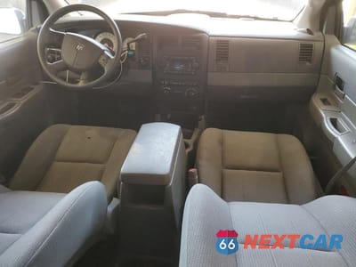 Zdjęcie 8 z 13 samochodu: 2006 DODGE DURANGO VIN:1D4HB38N26F163594 - miniatura