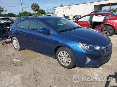 Czwarte zdjęcie samochodu z boku: 2019 HYUNDAI ELANTRA SE VIN:5NPD74LF8KH464034 - miniatura