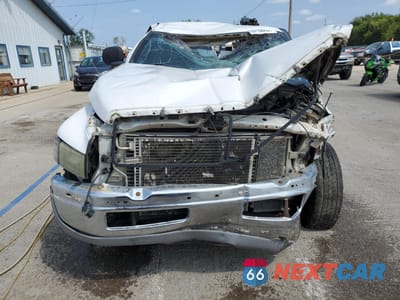 Piąte zdjęcie samochodu w środku: 2001 DODGE RAM 2500 VIN:3B7KF23671G234040 - miniatura