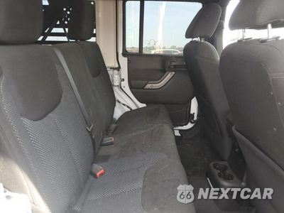 Zdjęcie 10 z 12 samochodu: 2016 JEEP WRANGLER UNLIMITED SPORT VIN:1C4BJWDG4GL104824 - miniatura