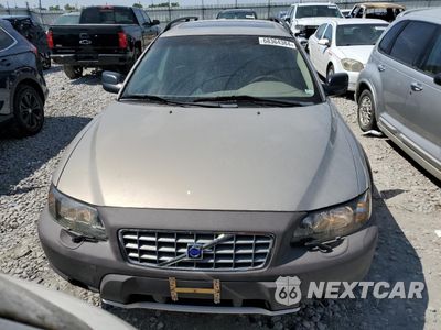 Piąte zdjęcie samochodu w środku: 2002 VOLVO V70 XC VIN:YV1SZ58D321061725 - miniatura