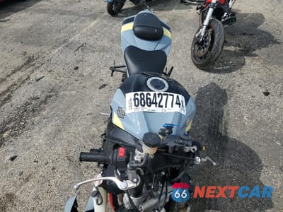 Piąte zdjęcie samochodu w środku: 2008 SUZUKI GSX-R750 VIN:JS1GR7LA882105395 - miniatura