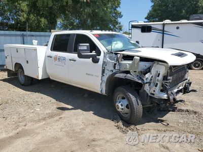 Czwarte zdjęcie samochodu z boku: 2021 CHEVROLET SILVERADO K3500 VIN:1GB4YSEY6MF157317 - miniatura
