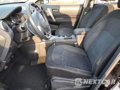 Zdjęcie 7 z 13 samochodu: 2013 NISSAN ROGUE S VIN:JN8AS5MV8DW137826 - miniatura