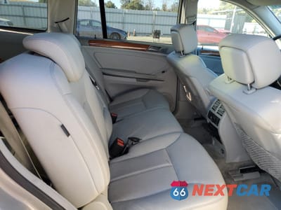 Zdjęcie 10 z 14 samochodu: 2007 MERCEDES-BENZ GL 450 4MATIC VIN:4JGBF71E27A171049 - miniatura