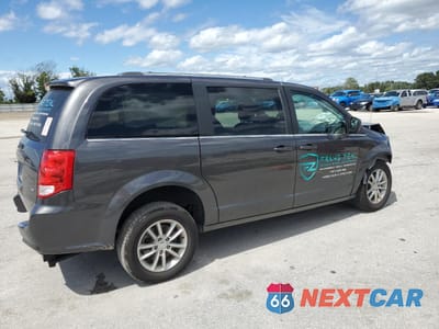Trzecie zdjęcie samochodu z tyłu: 2020 DODGE GRAND CARAVAN SXT VIN:2C4RDGCG6LR228351 - miniatura